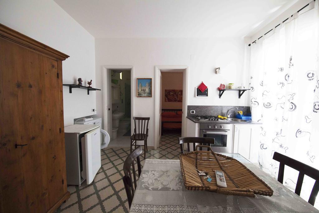 Apartamento Gioeni 23 Cefalú Habitación foto